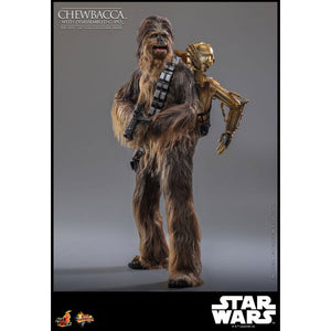 Star Wars - Chewbacca with Disassembled C-3PO 1:6 Scale Collectable Action Figure